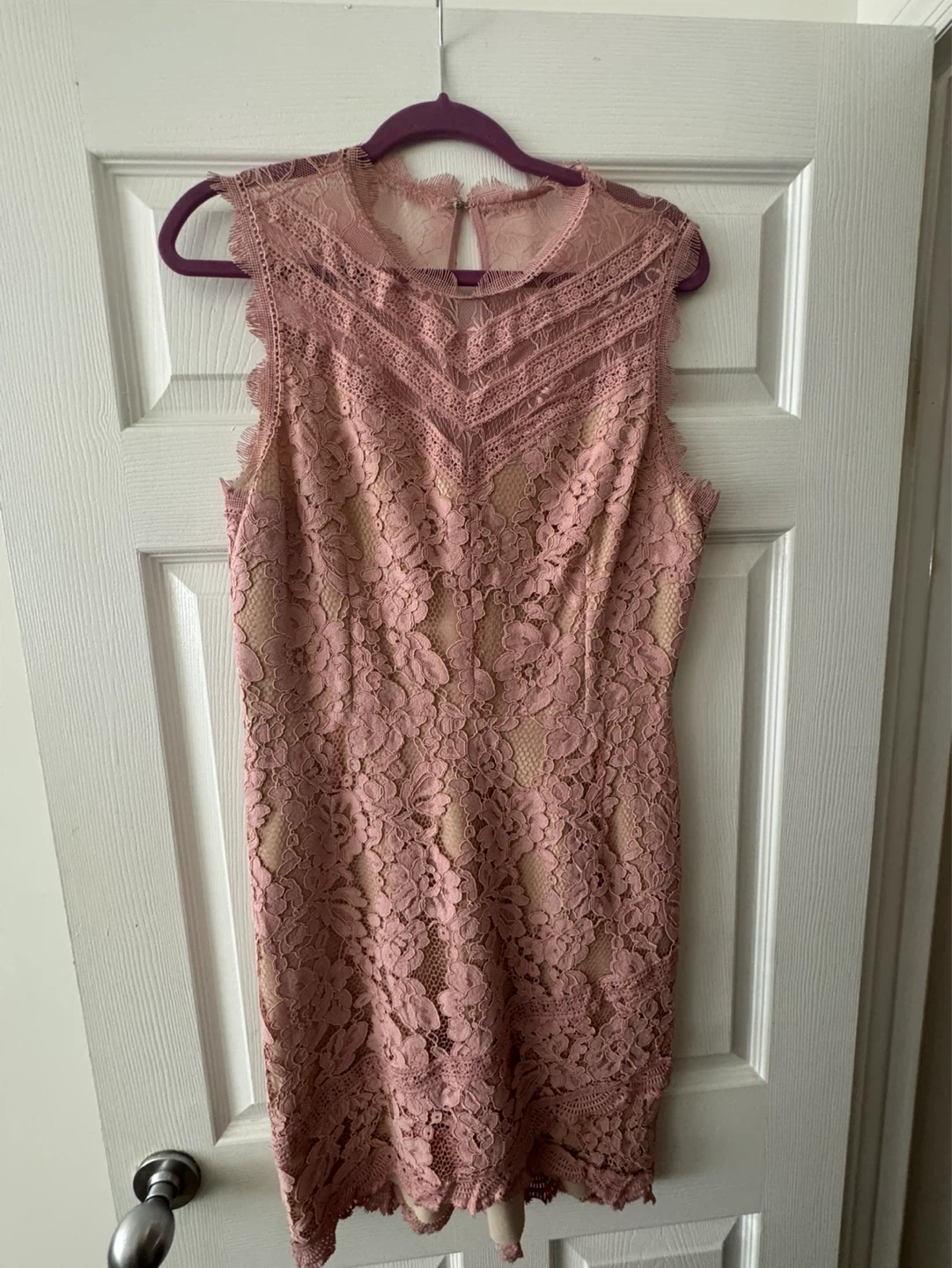 Pink Lace Sleeveless Cocktail Dress
