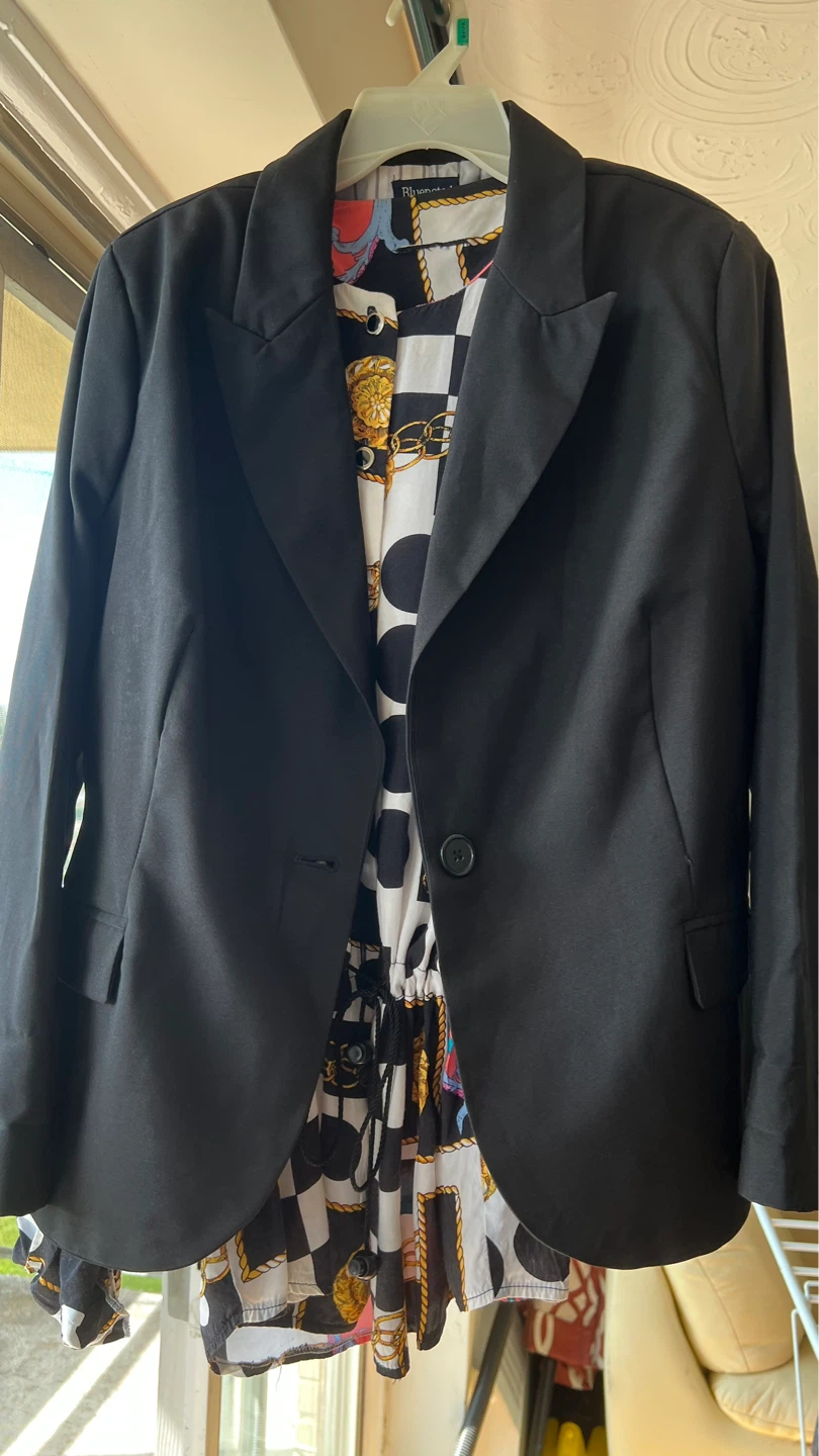 Black Blazer with White shirt - photo 2