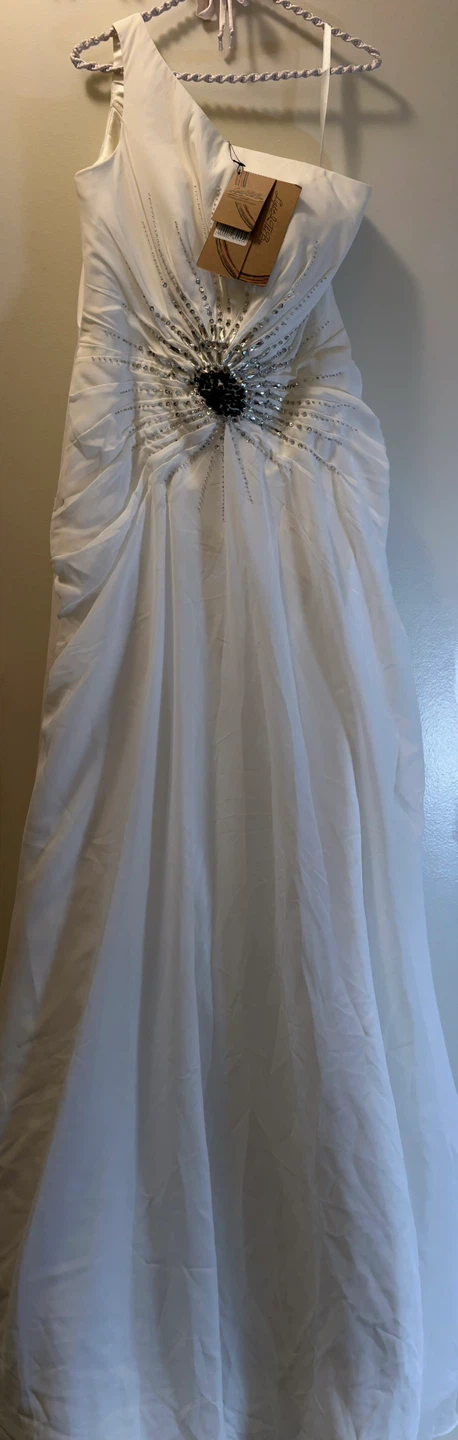 New-White One-Shoulder Embellished Dress-size M/L