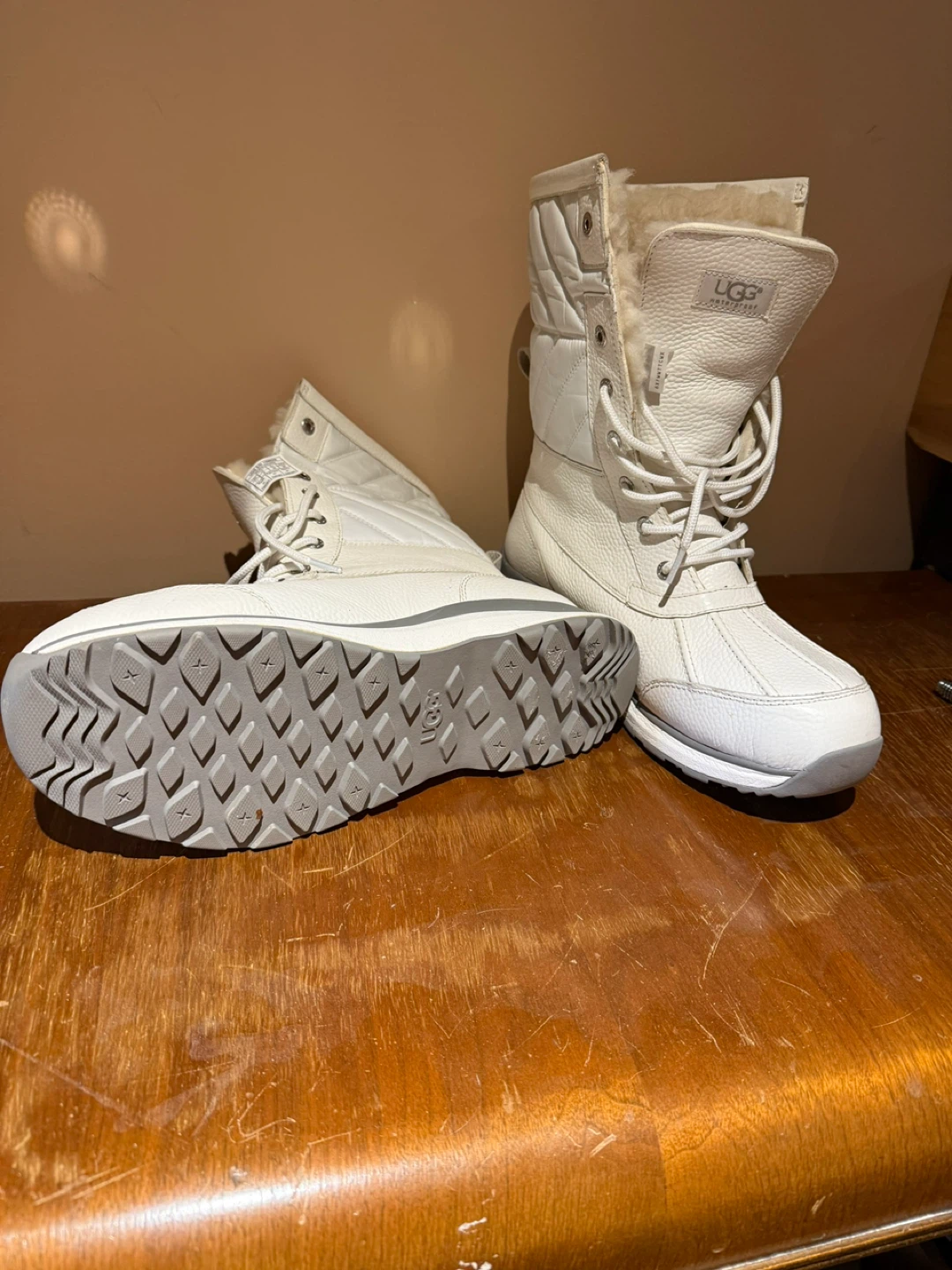 UGG Waterproof Winter Boots Size 11 - photo 3