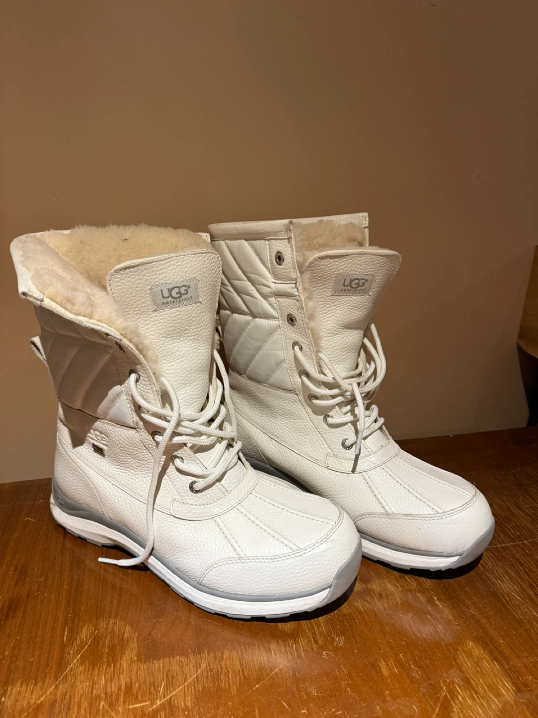 UGG Waterproof Winter Boots Size 11 - photo 2