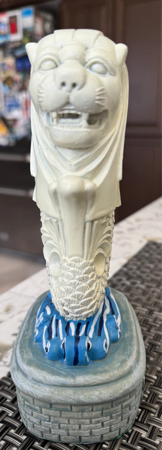 Merlion Statue Singapore Souvenir