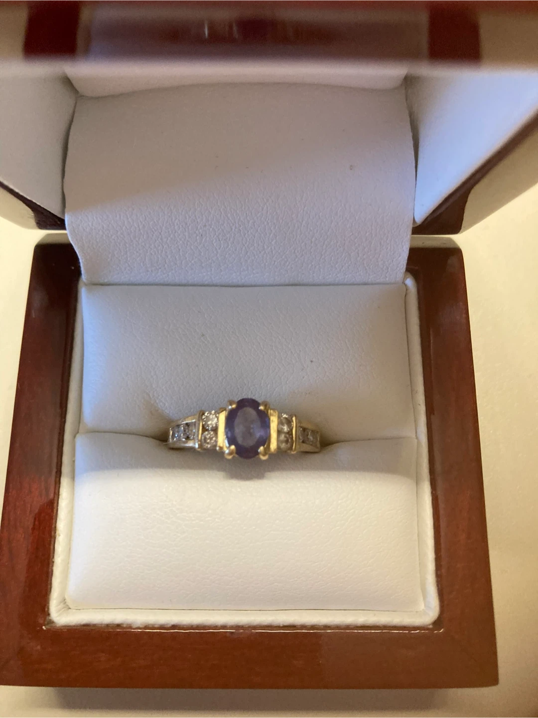 Tanzanite and diamond ring