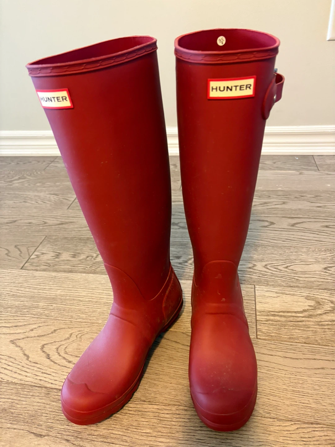 Hunter Women's Tall Rain Boots - Red
