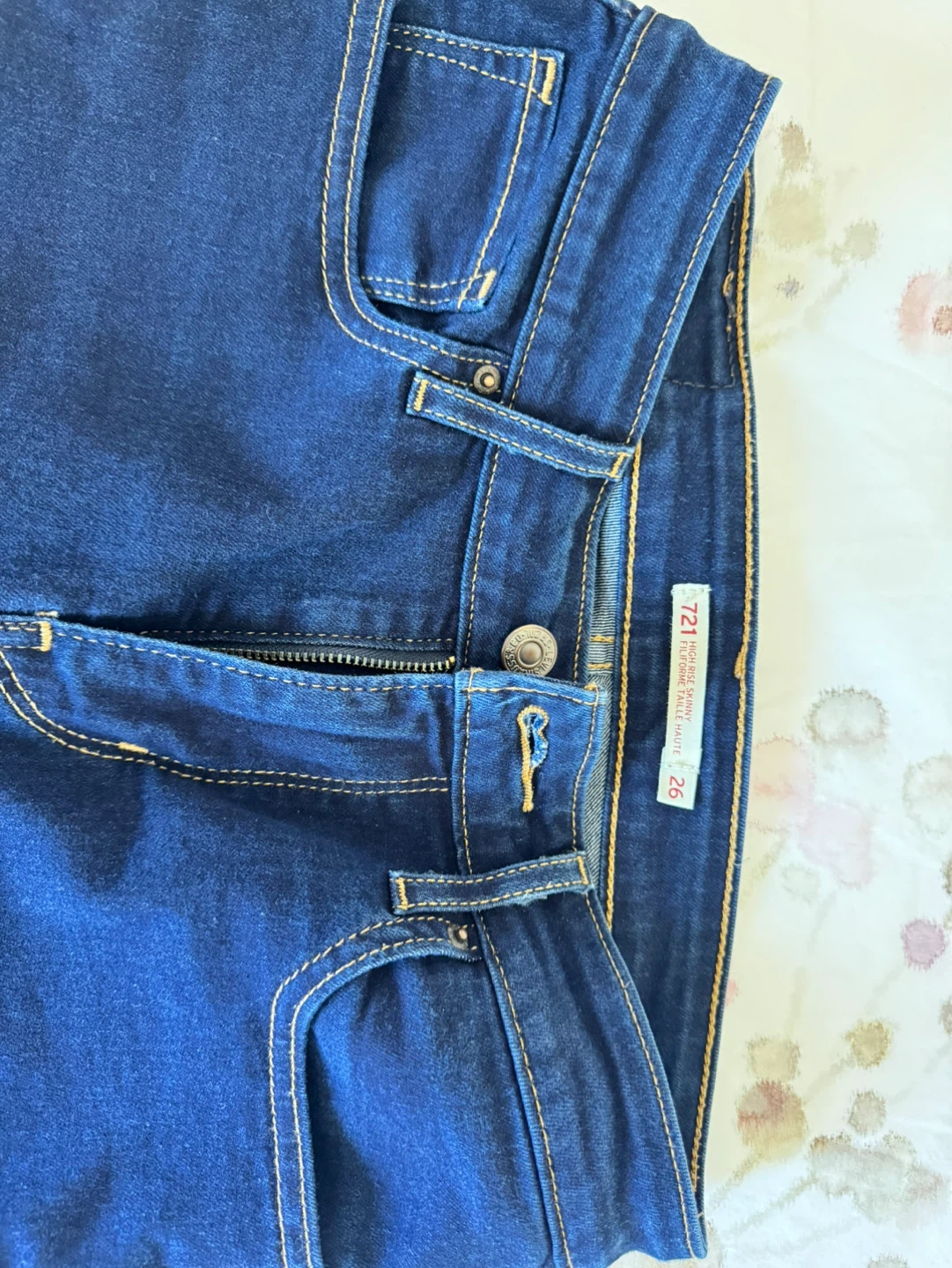 Levi's Women's 721 Jeans Size 26 - photo 2