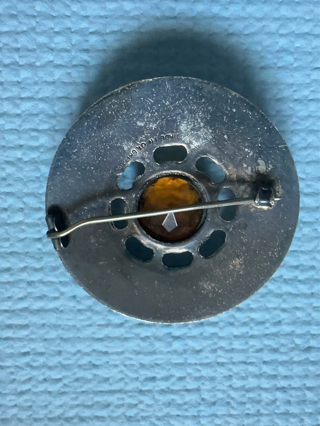 Vintage Silver Tone Brooch with Amber-Coloured Stone - photo 2