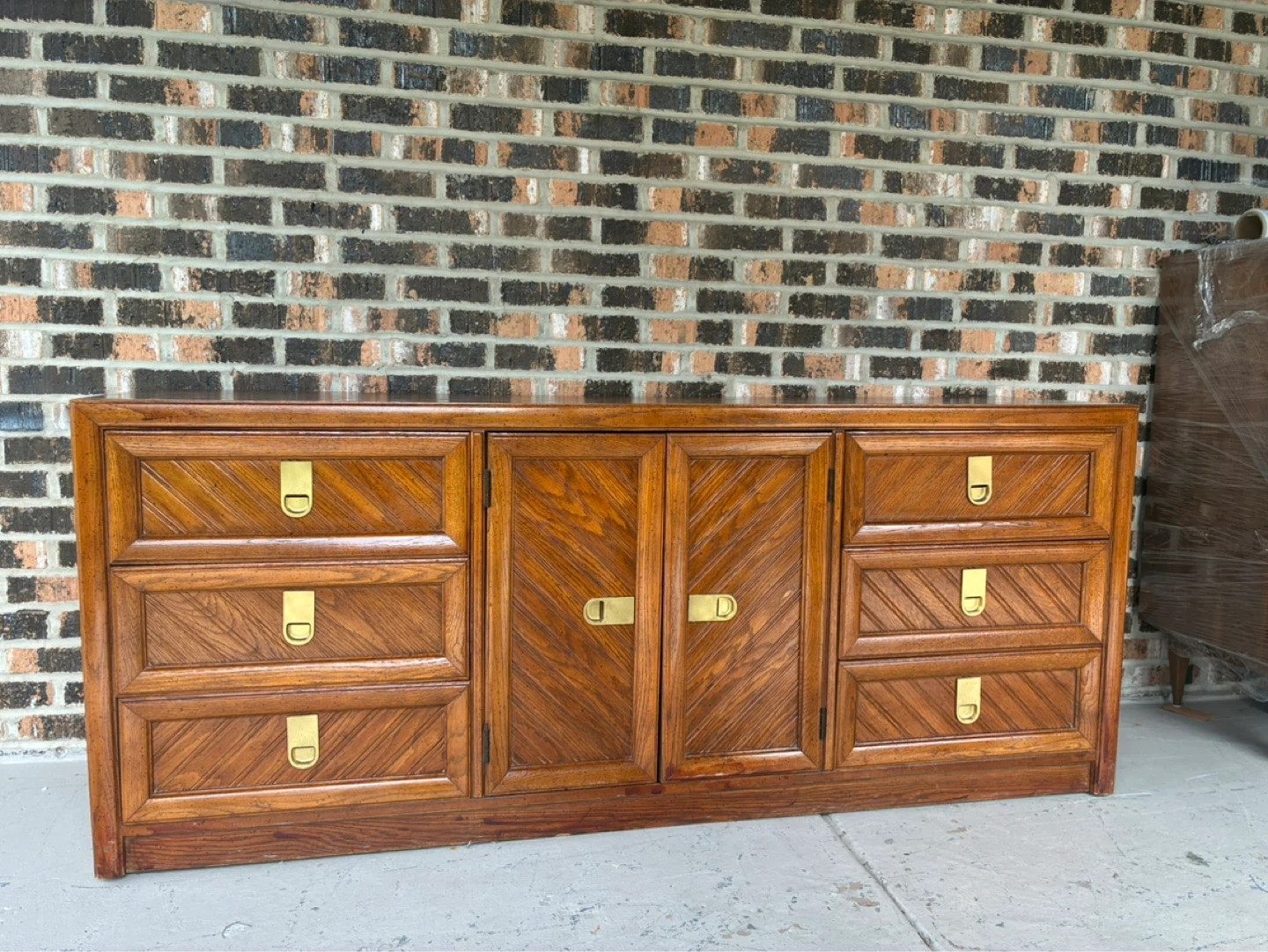Post modern Bassett dresser/ credenza - photo 2