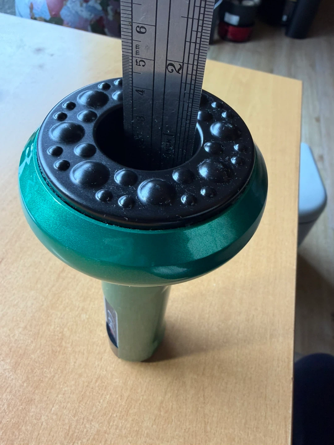 Green Handheld Massager - photo 2