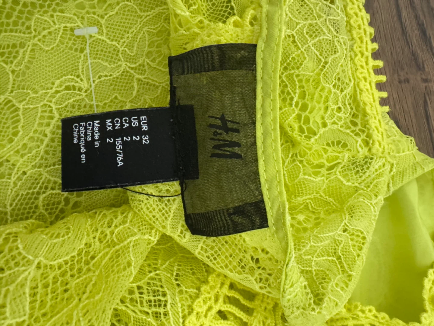 H&M Yellow Lace Long Sleeve Mini Dress Size US 2 - photo 3