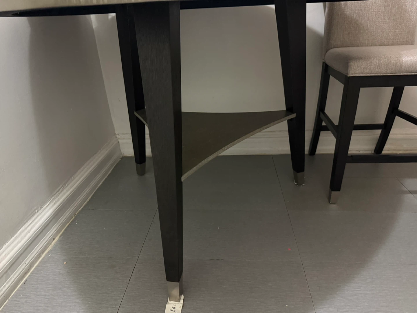 Raymour & flanigan Triangular Table with Central Inlay and Shelf - photo 5