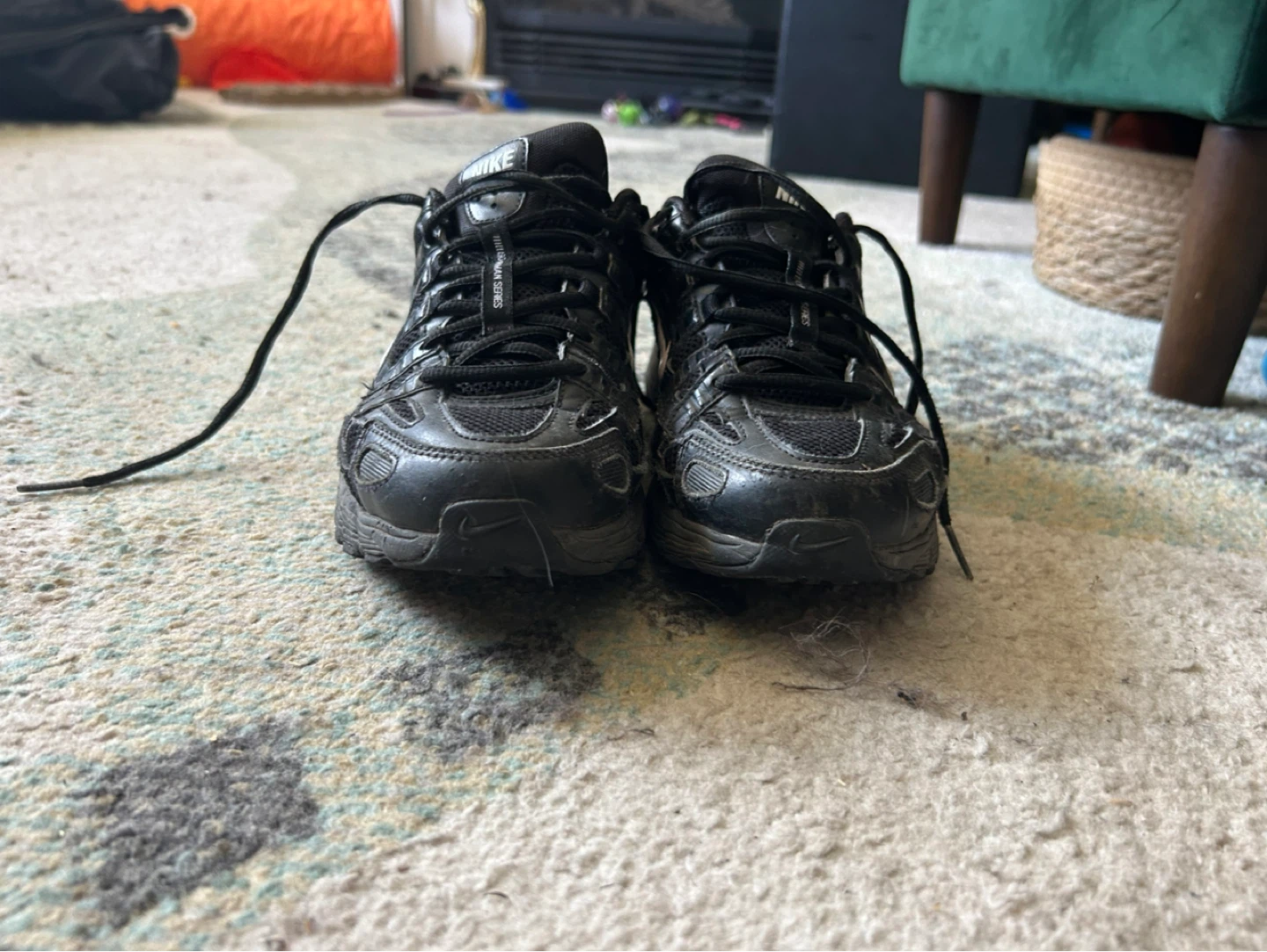 Nike Black "Prowl" Running Shoes - Size 7 - photo 3