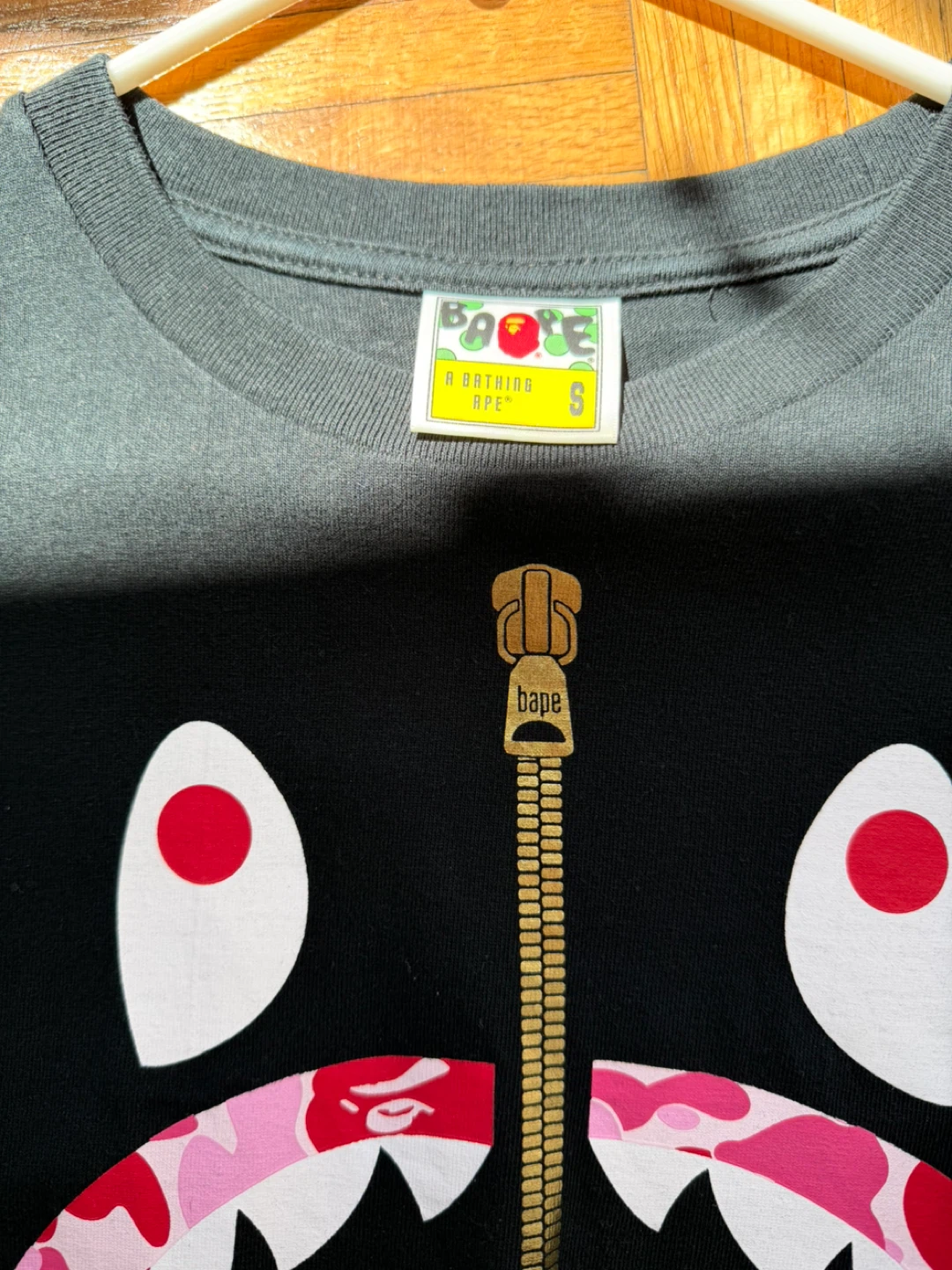 Bape ABC Gold Zip Shark Tee Used Size S - photo 3