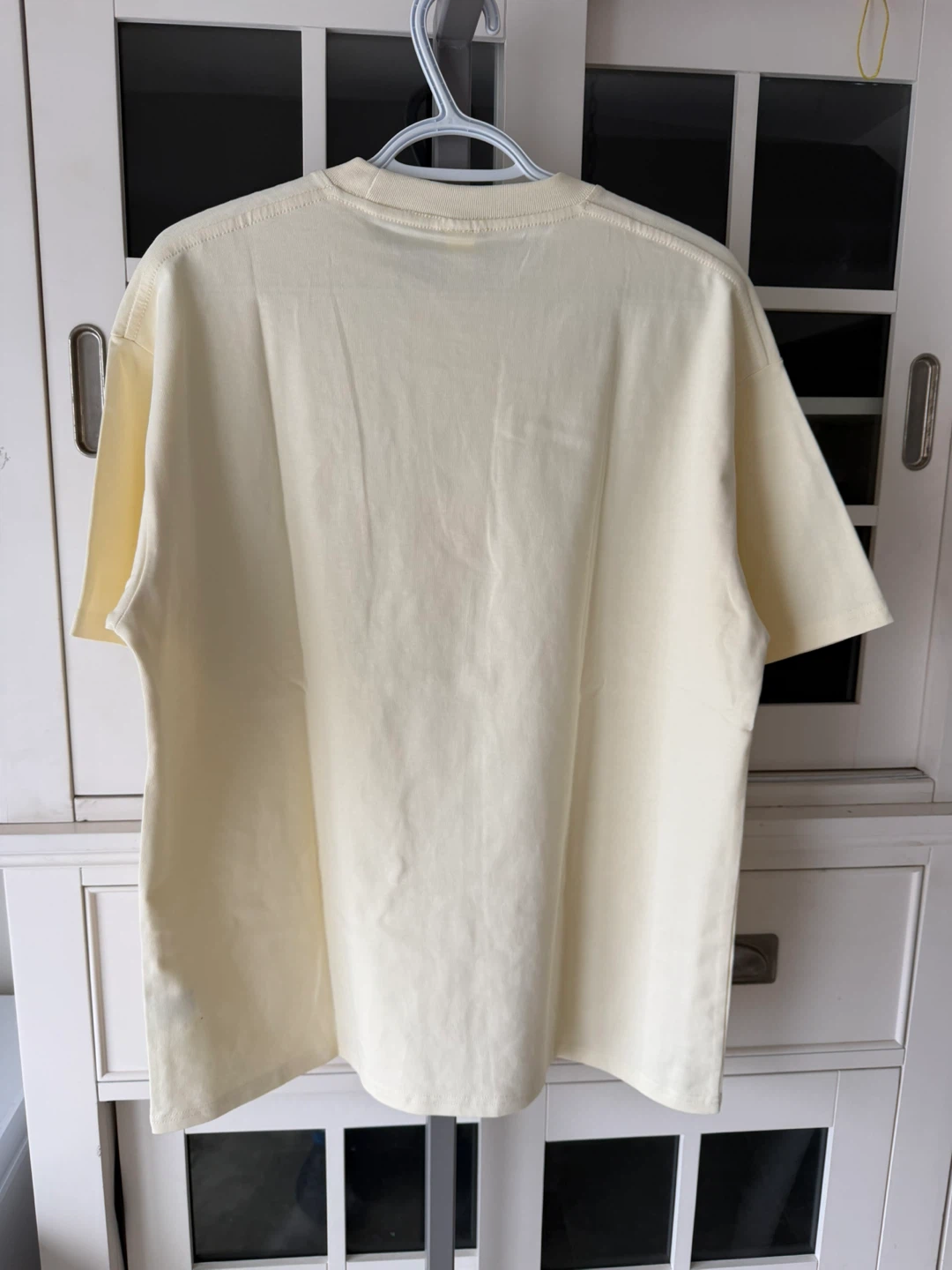 Alo Yoga T-Shirt - Pale Yellow - photo 5