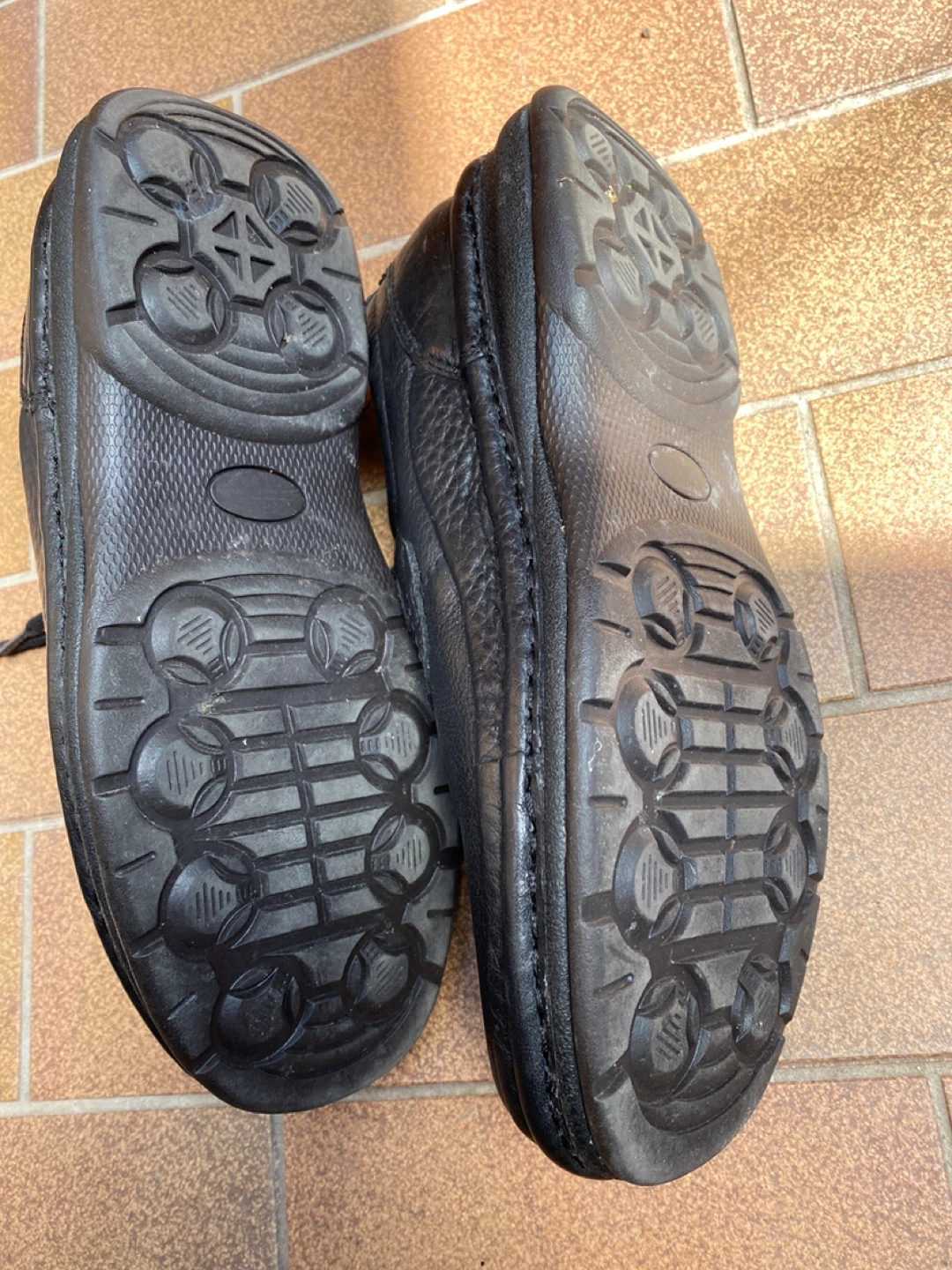 Leather Lace-Up Shoes size 7.5 - photo 2