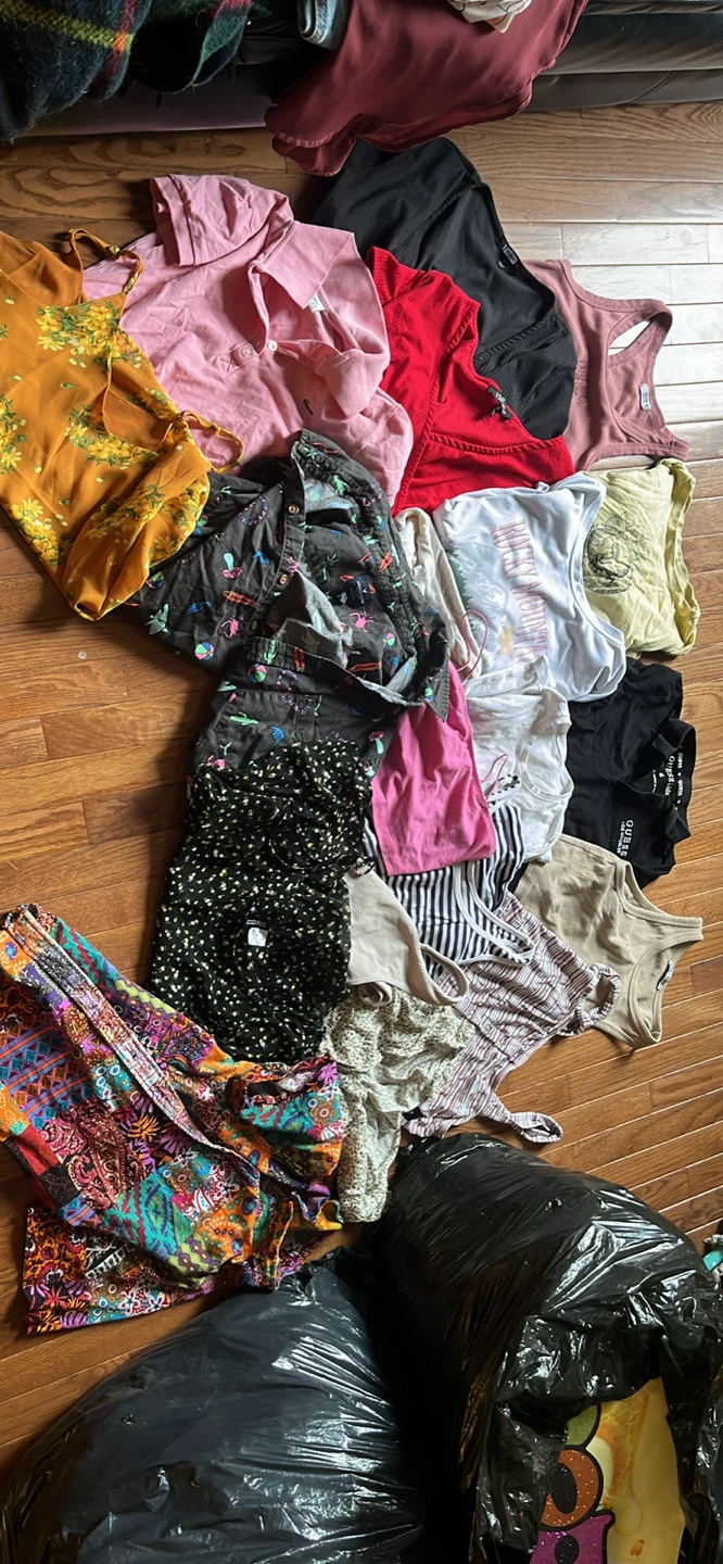 Lot of assorted women's tops and bottoms