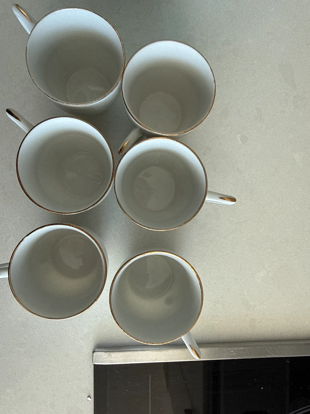 Set of 6 White Cups with Gold Leaf Design - photo 3