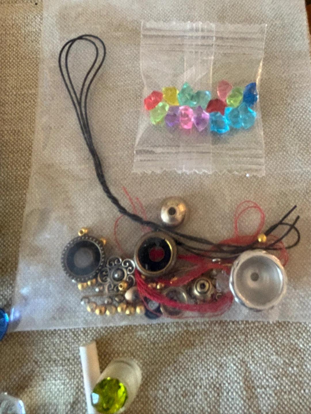 Assorted Miniature Crafting Supplies & Charms - photo 3