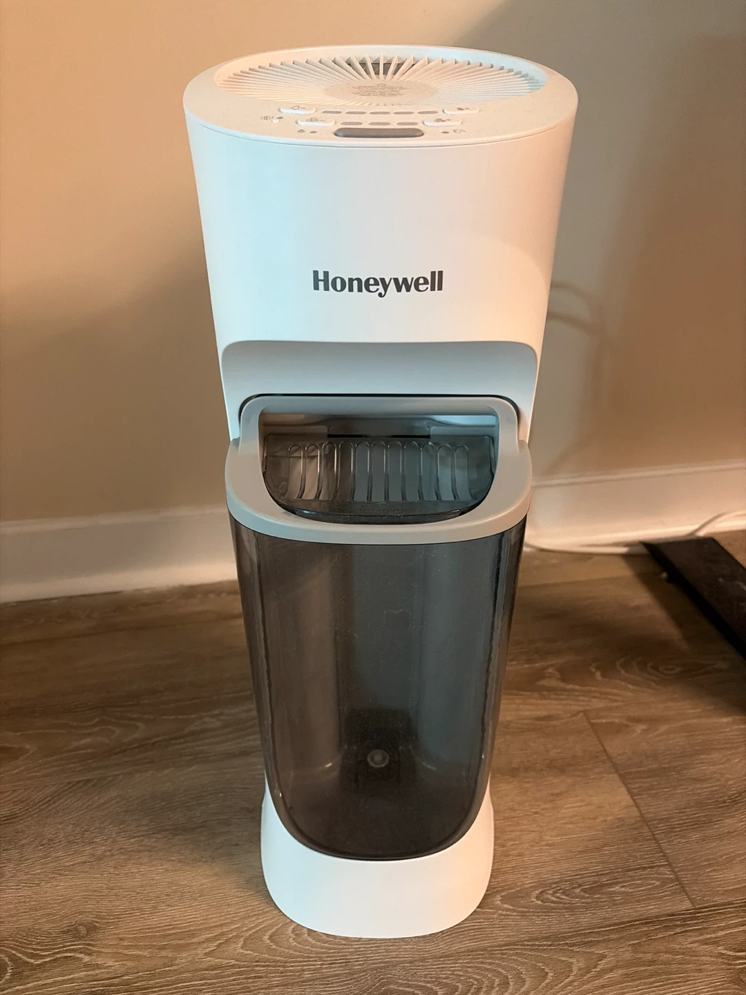 Honeywell Top Fill Cool Moisture Tower Humidifier