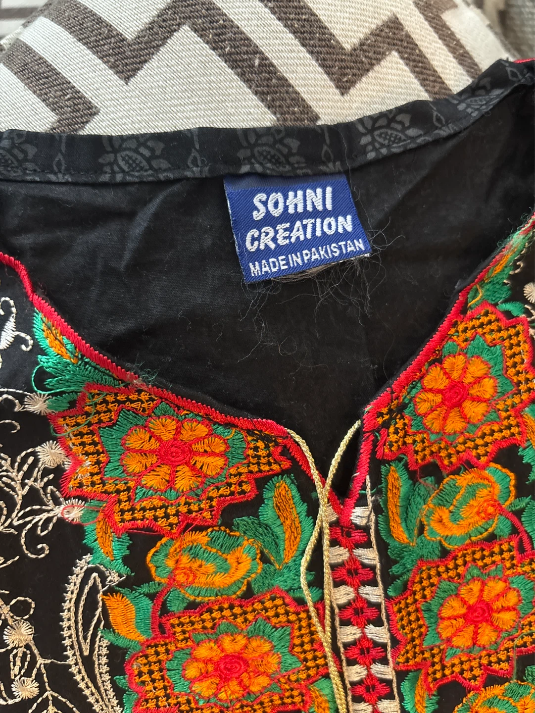 Sohni Creation Black Embroidered Kurti and Orange Pants Set - photo 3