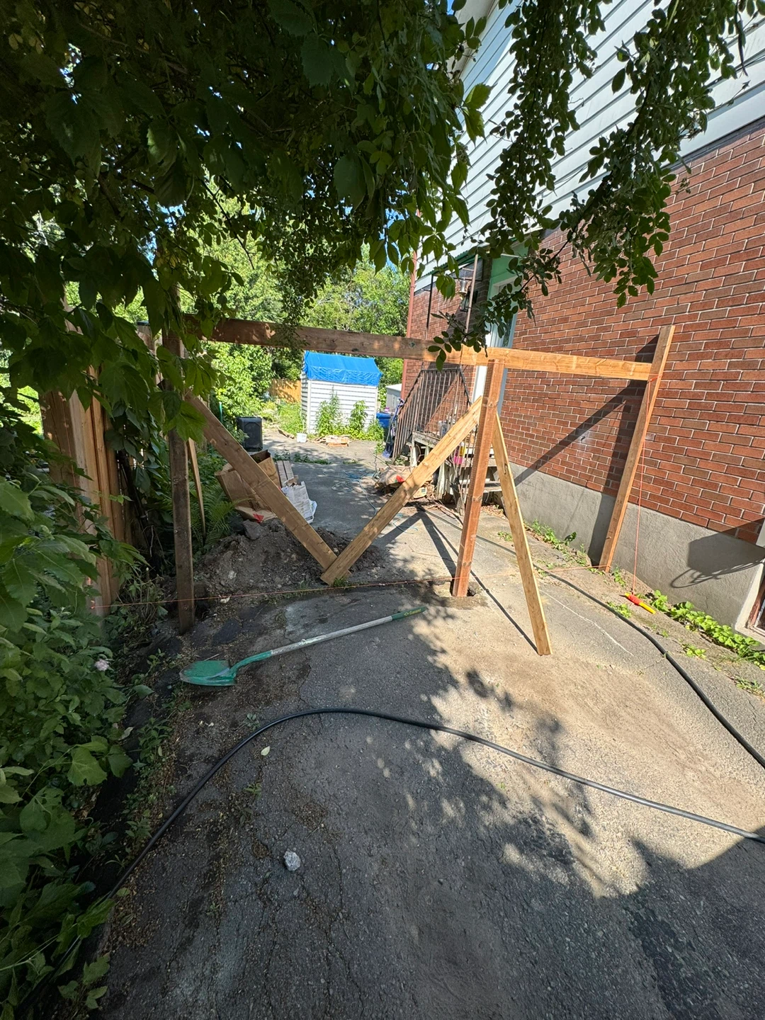 Deck lumber and construction materials - photo 2