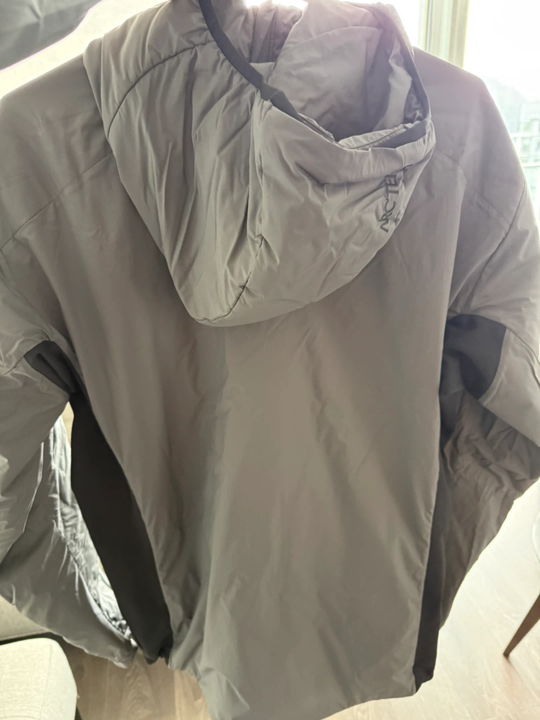 Arc'teryx Men's Atom LT Jacket - Large - photo 2