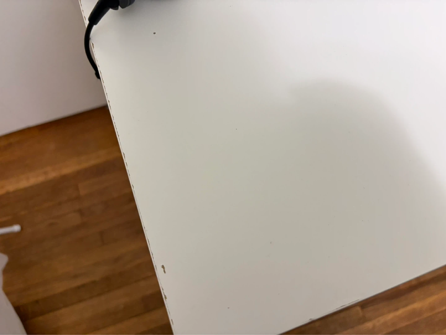 Ikea White Desk - photo 2
