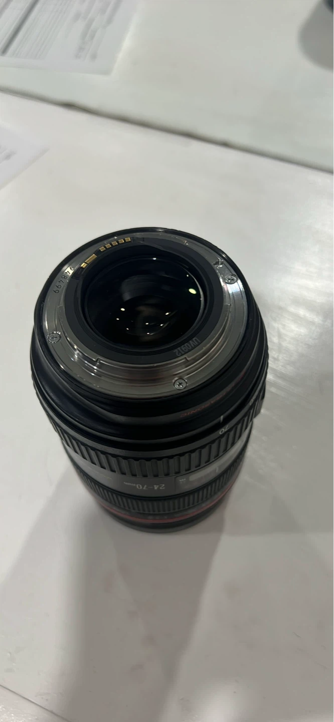 Canon 24-70mm f2.8L – Not Fully Working - photo 3