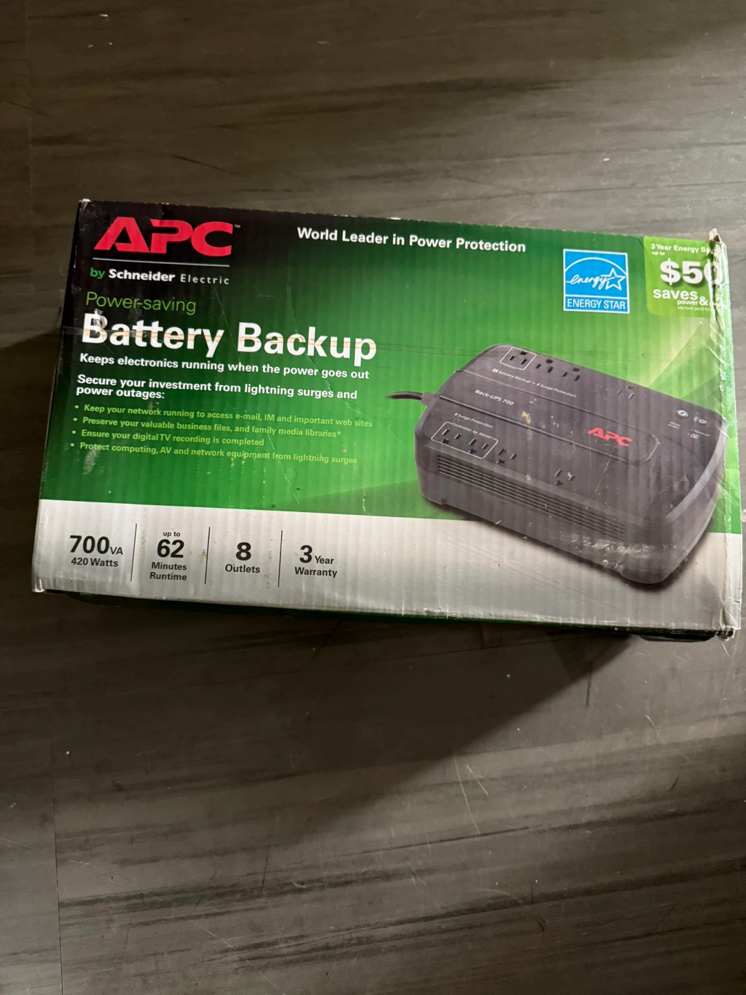 APC Battery Backup - 700VA / 420 Watts