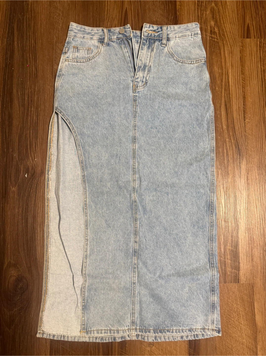 SHEIN Light Wash Denim Maxi Skirt with Slit
