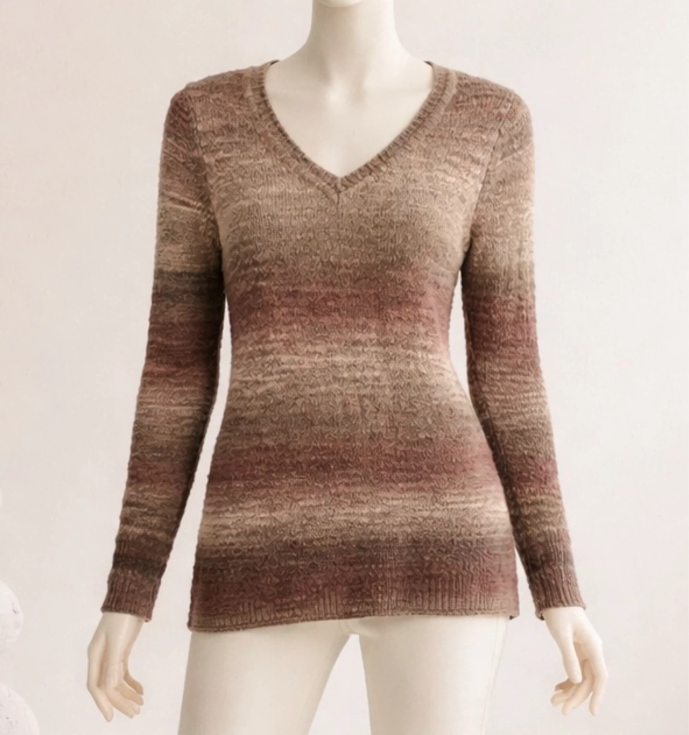 RICKI'S M/M V-Neck Long Sleeve Sweater