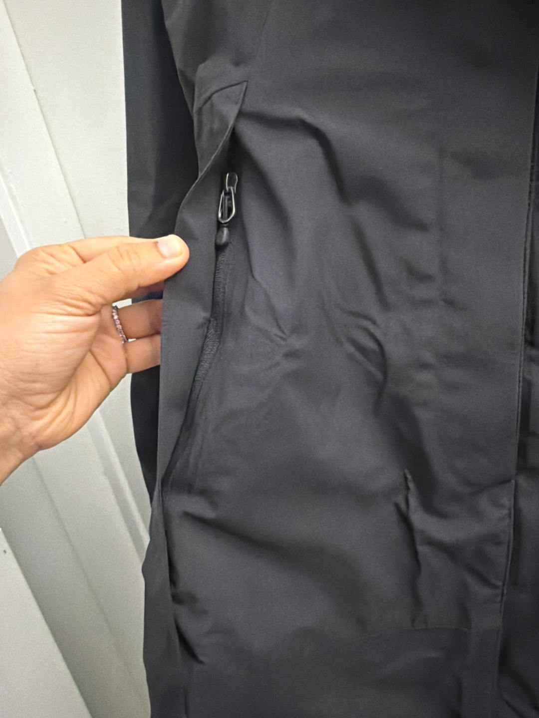 Mountain Equipment Co-op Womens Waterproof Jacket M/M - photo 5