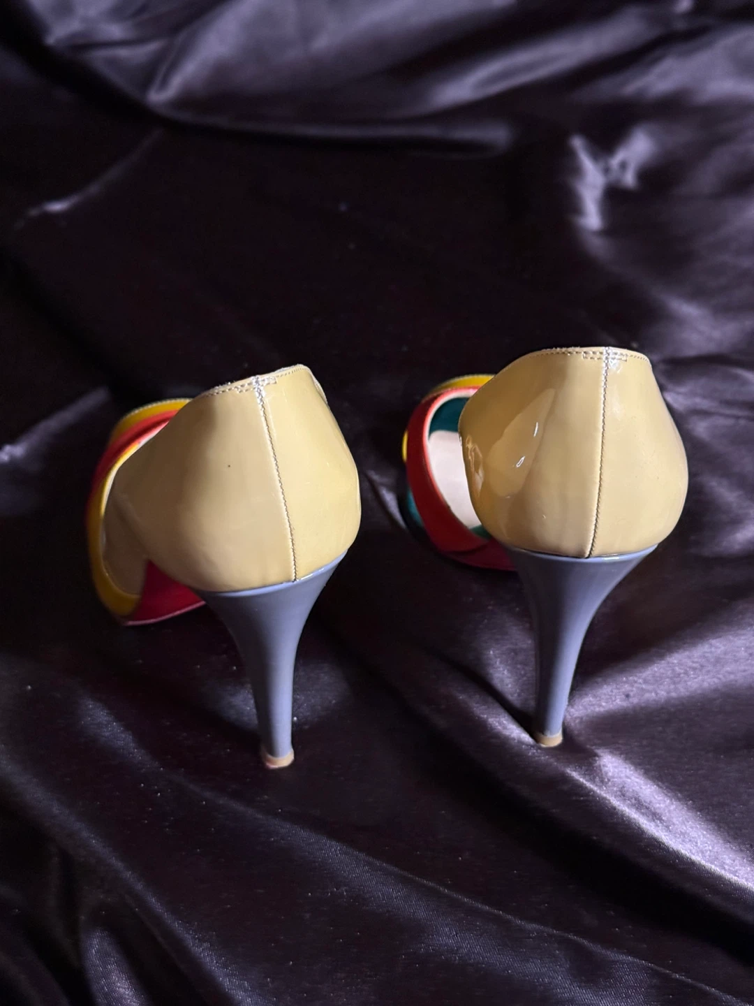 Peep Toe Colorblock Heels - photo 5