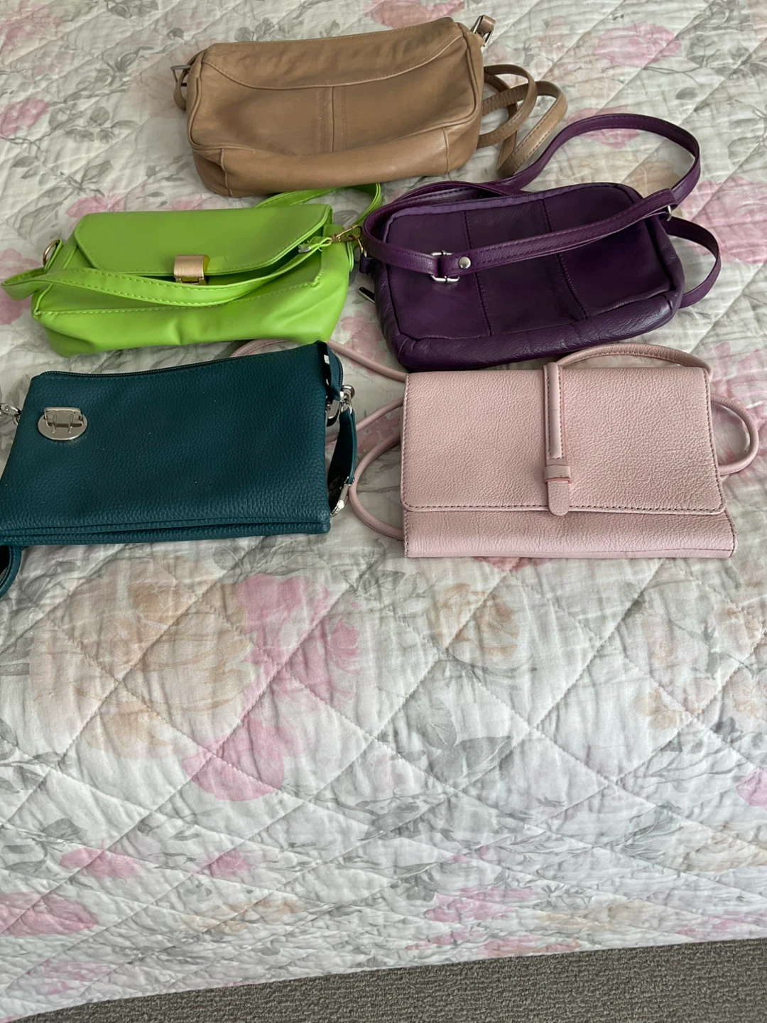 5 ladies handbags