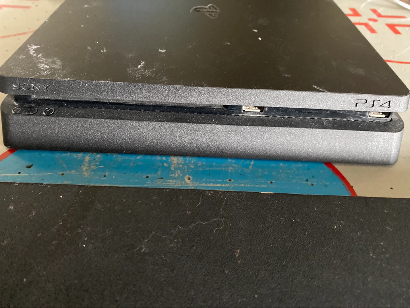 Sony PlayStation 4 Slim - photo 2
