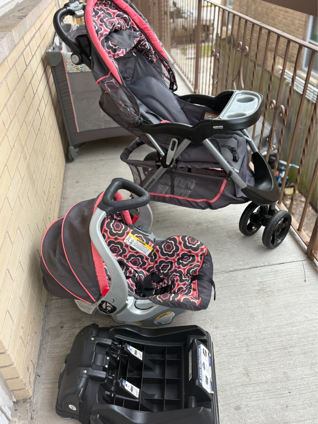 Graco Travel System with Stroller, Car Seat and Playard