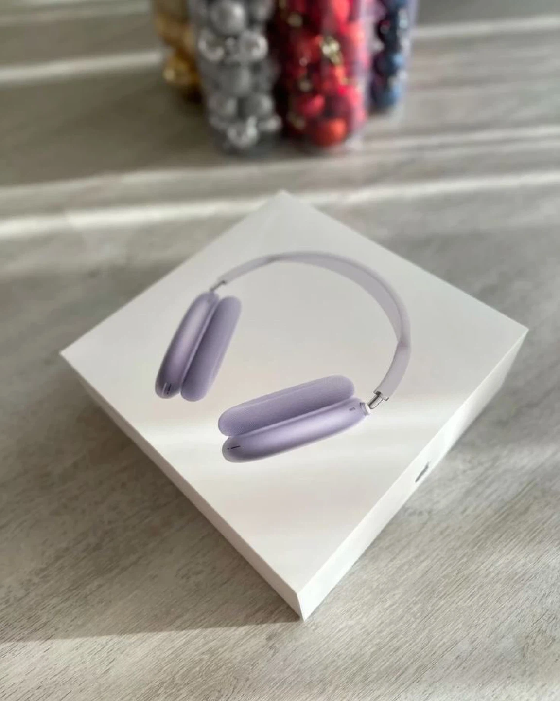 Apple AirPods Max Wireless Over-Ear Headphones - Purple - photo 3