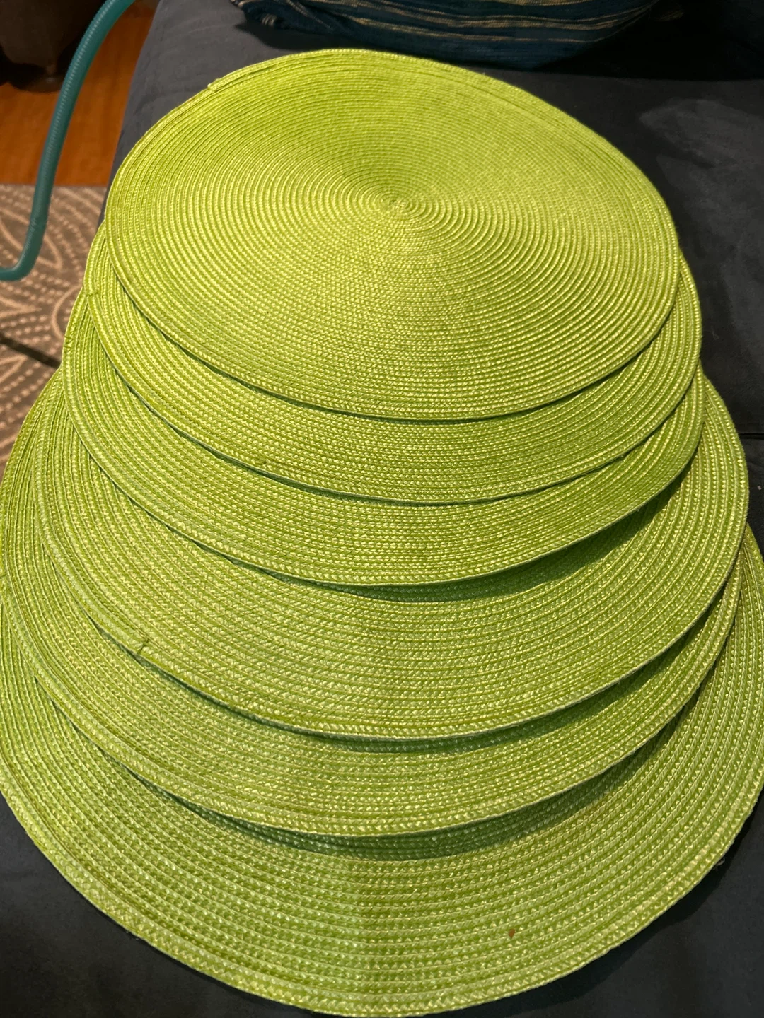Set of 6 Round Green Woven Placemats