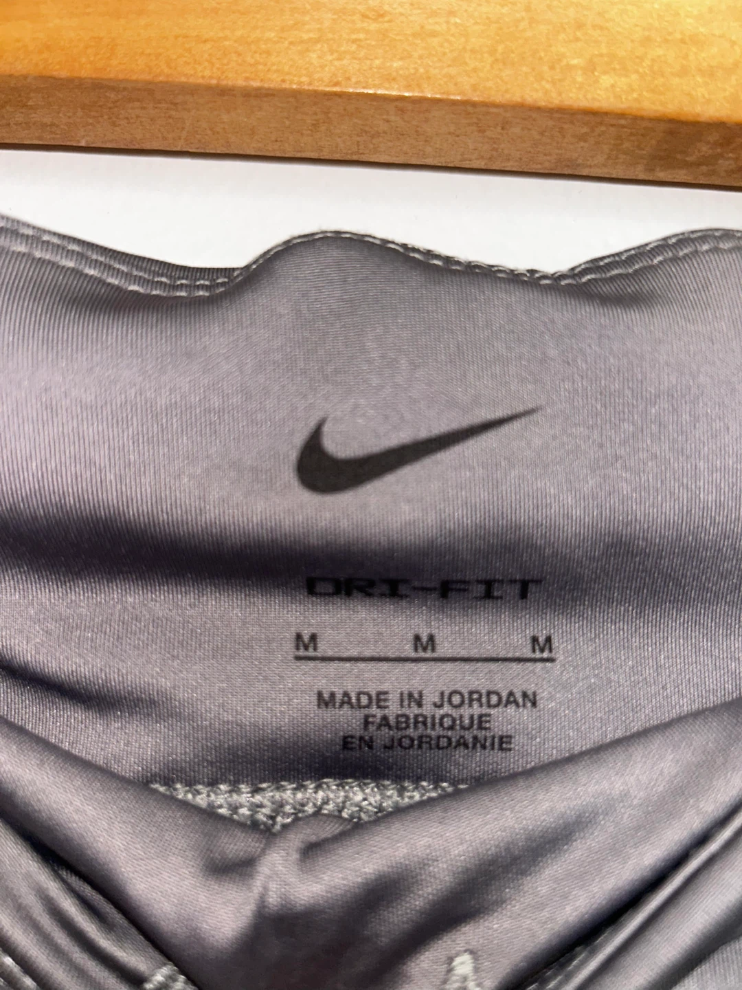 Nike Dri-FIT Grey Running Leggings - Size Medium - photo 2