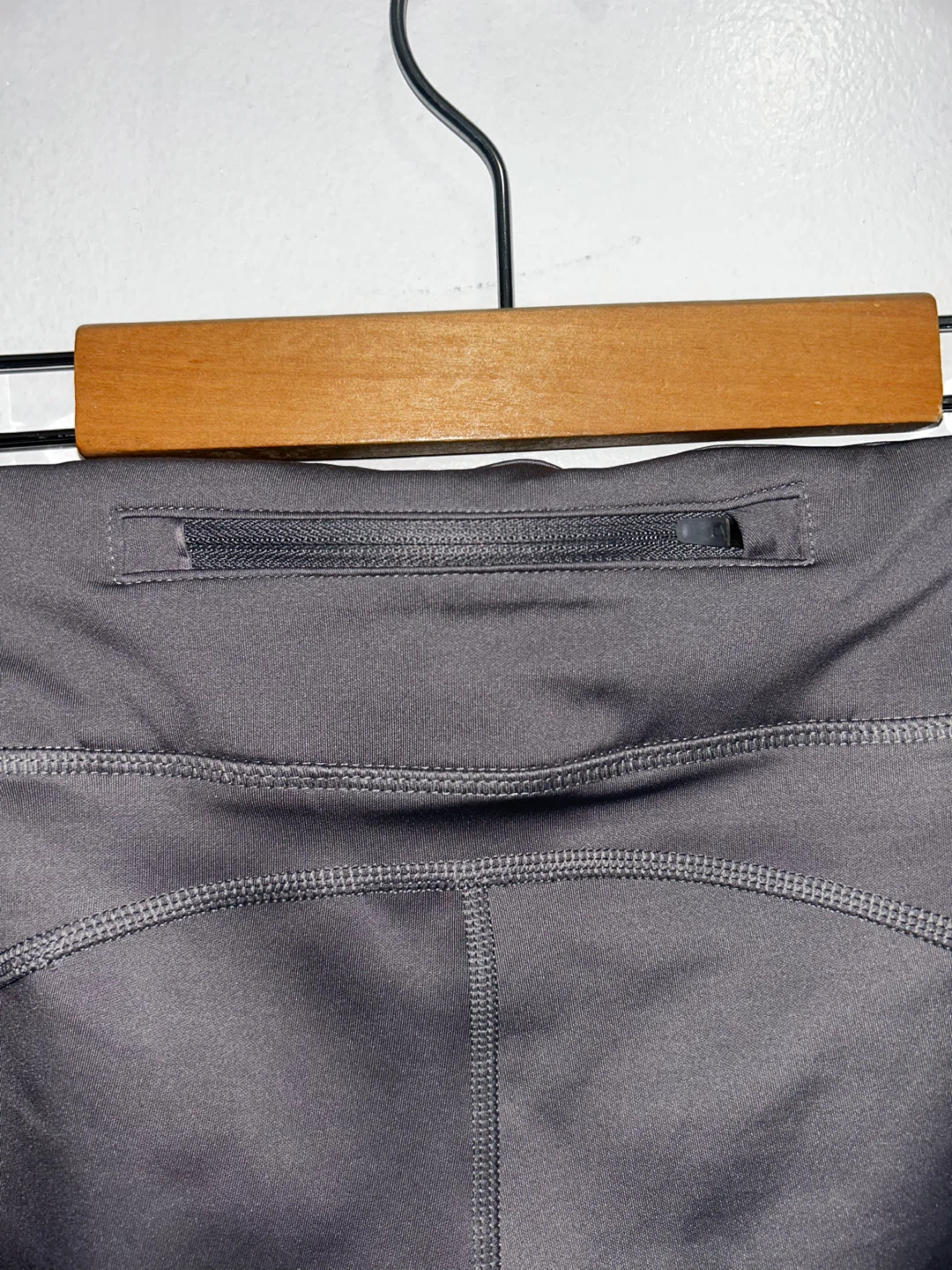 Nike Dri-FIT Grey Running Leggings - Size Medium - photo 4