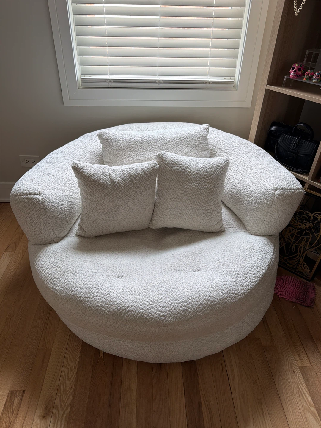 White Teddy Bear Swivel Accent Chair with Pillows