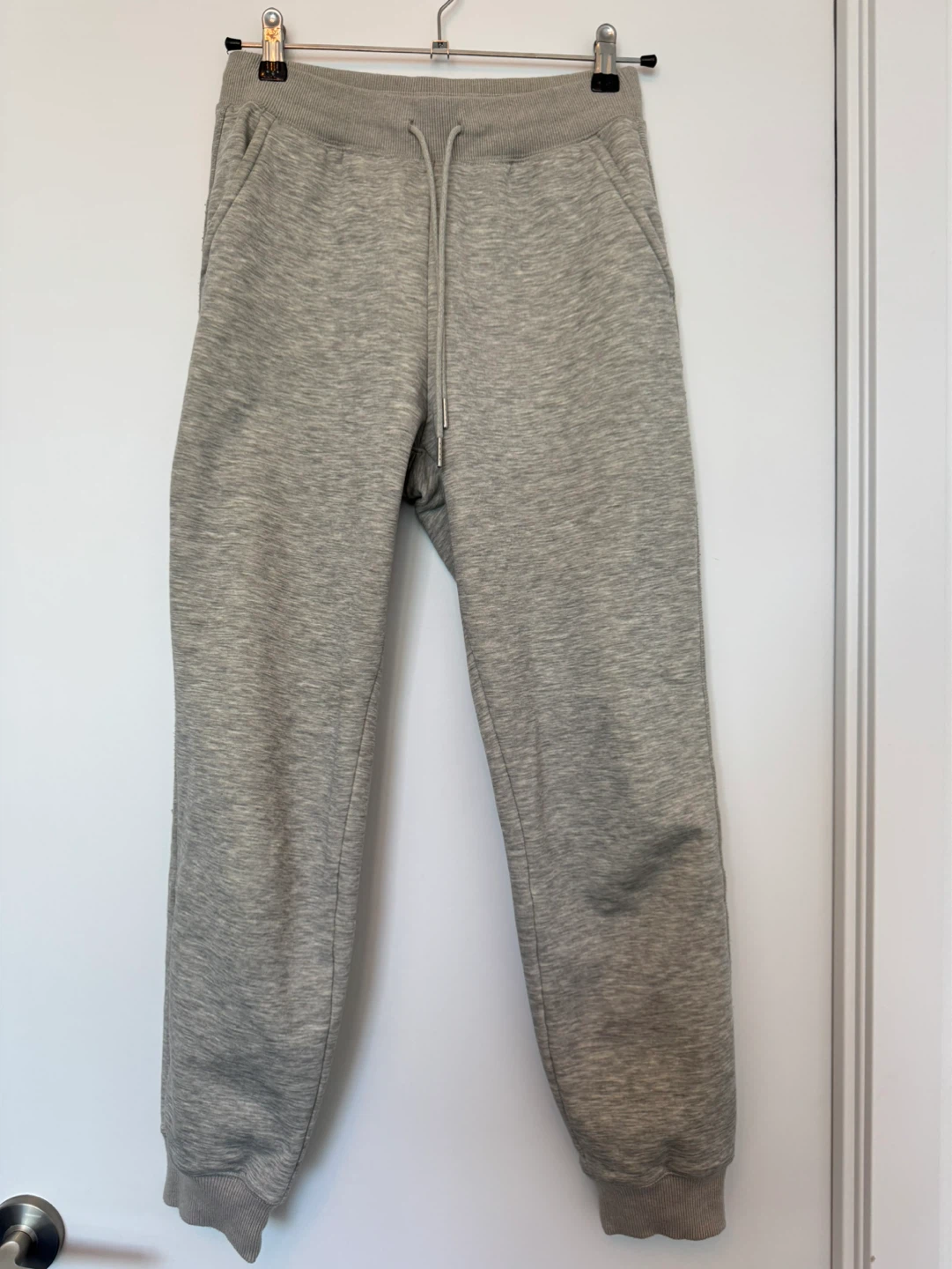 UNIQLO HEATECH Grey Fleece Lined Joggers Size S - photo 2