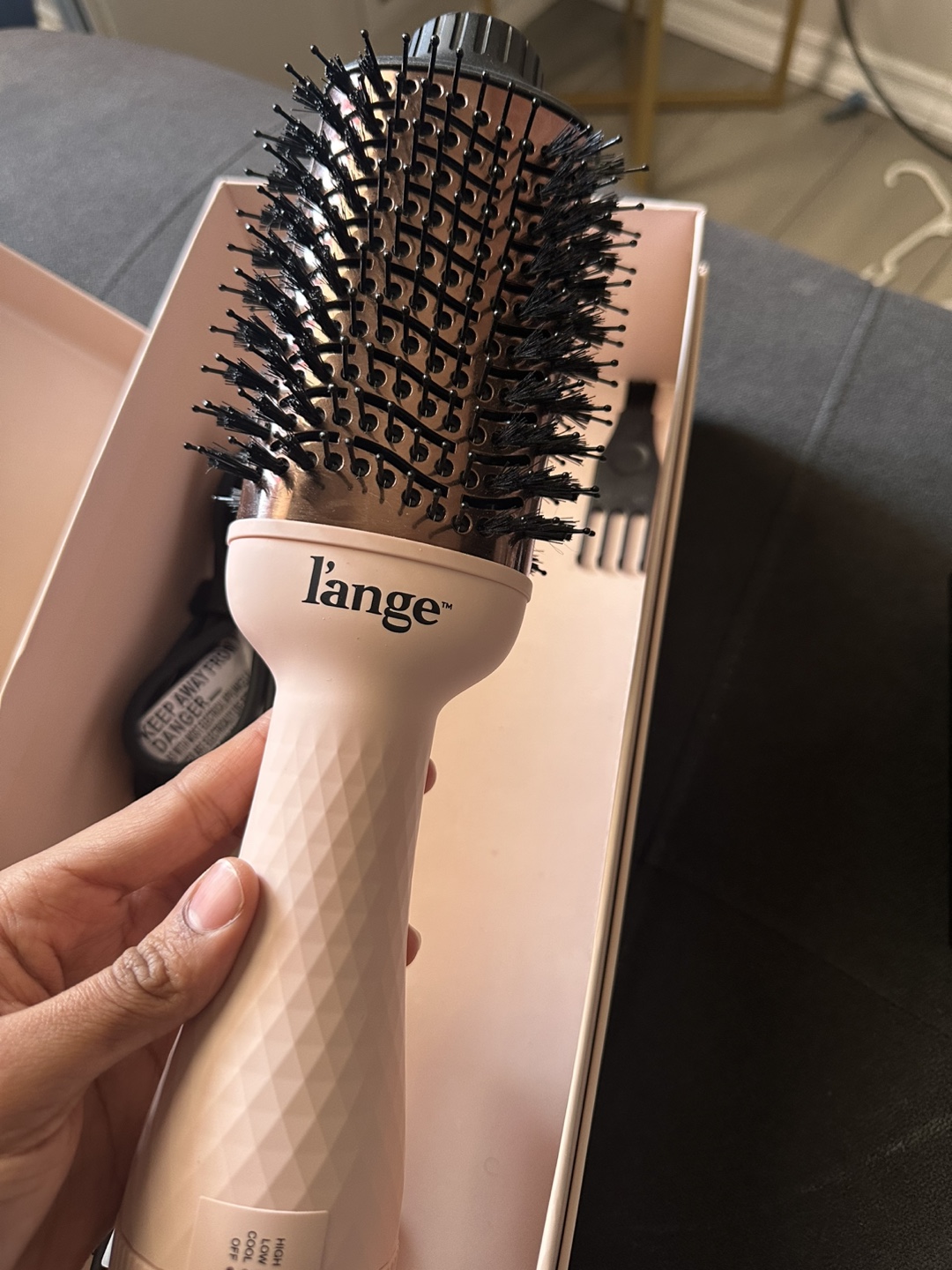 NEW L'ange 2-in-1 Titanium Brush Dryer - photo 2