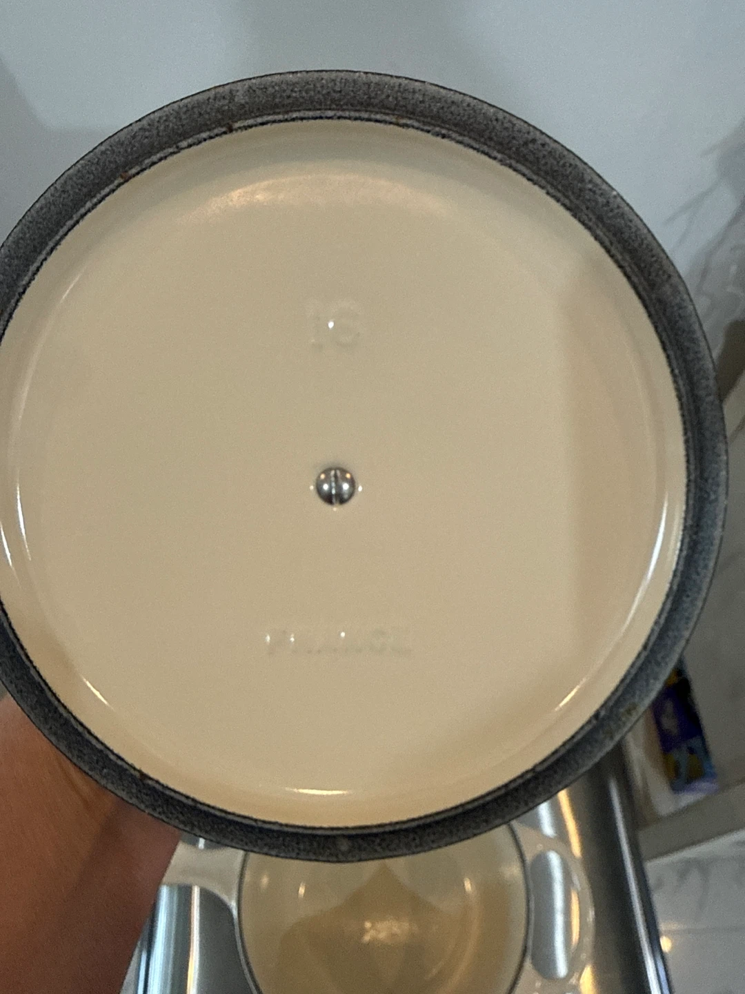 Le Creuset 1.6L Dutch Oven Cream - photo 4