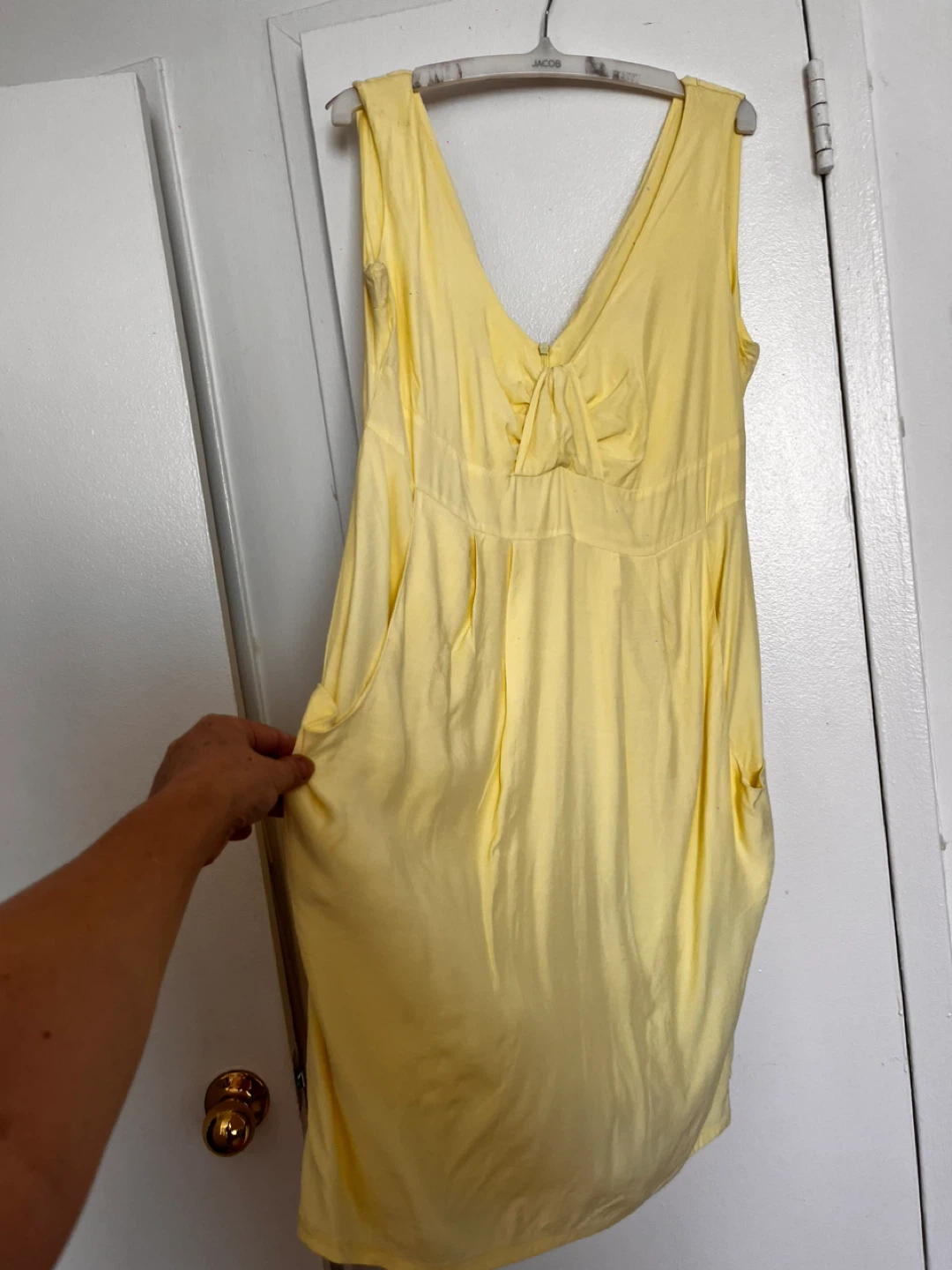 Light Yellow Sleeveless Dress with Pockets size M