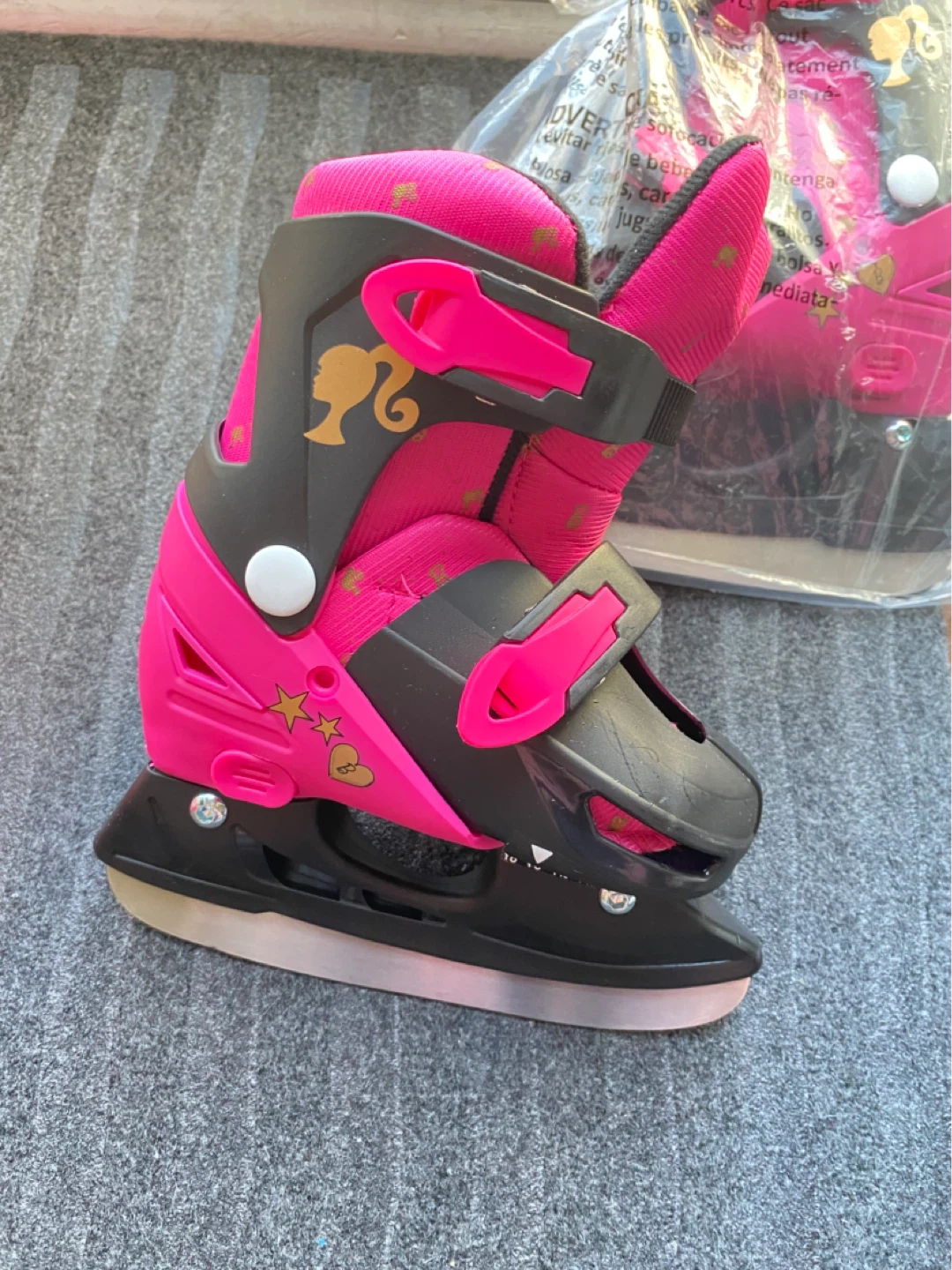 Brand New Barbie Ice Skates Size Y8-Y11 - photo 3