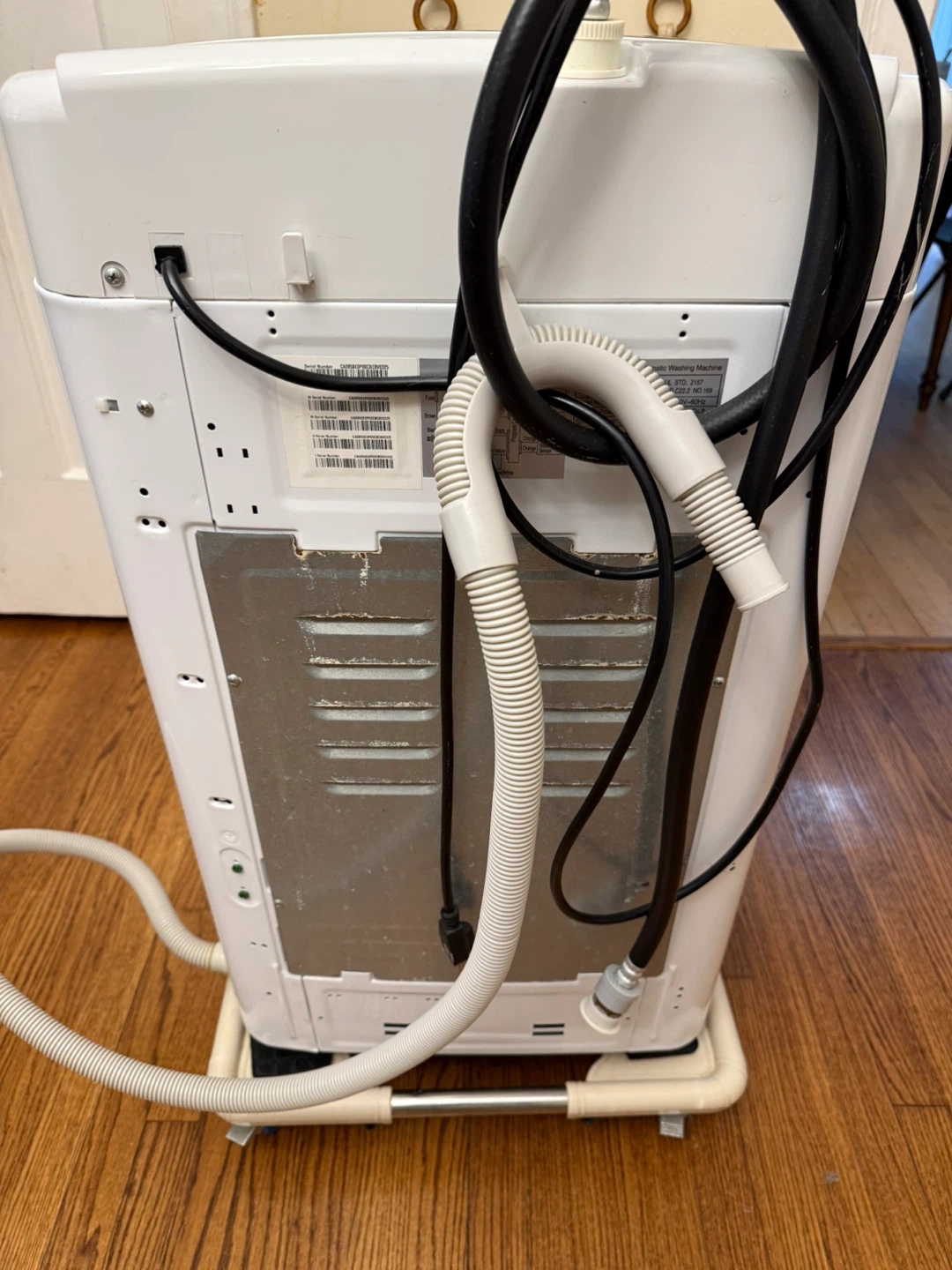 Haier HLP23E Washing Machine - photo 4