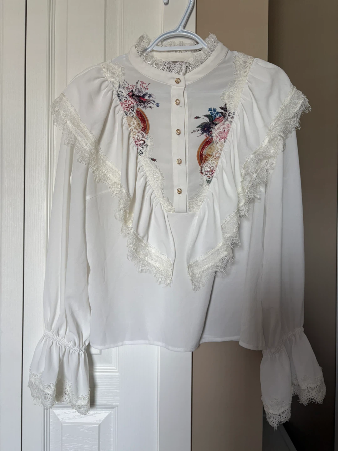 White Lace Trim Floral Blouse - Size Medium