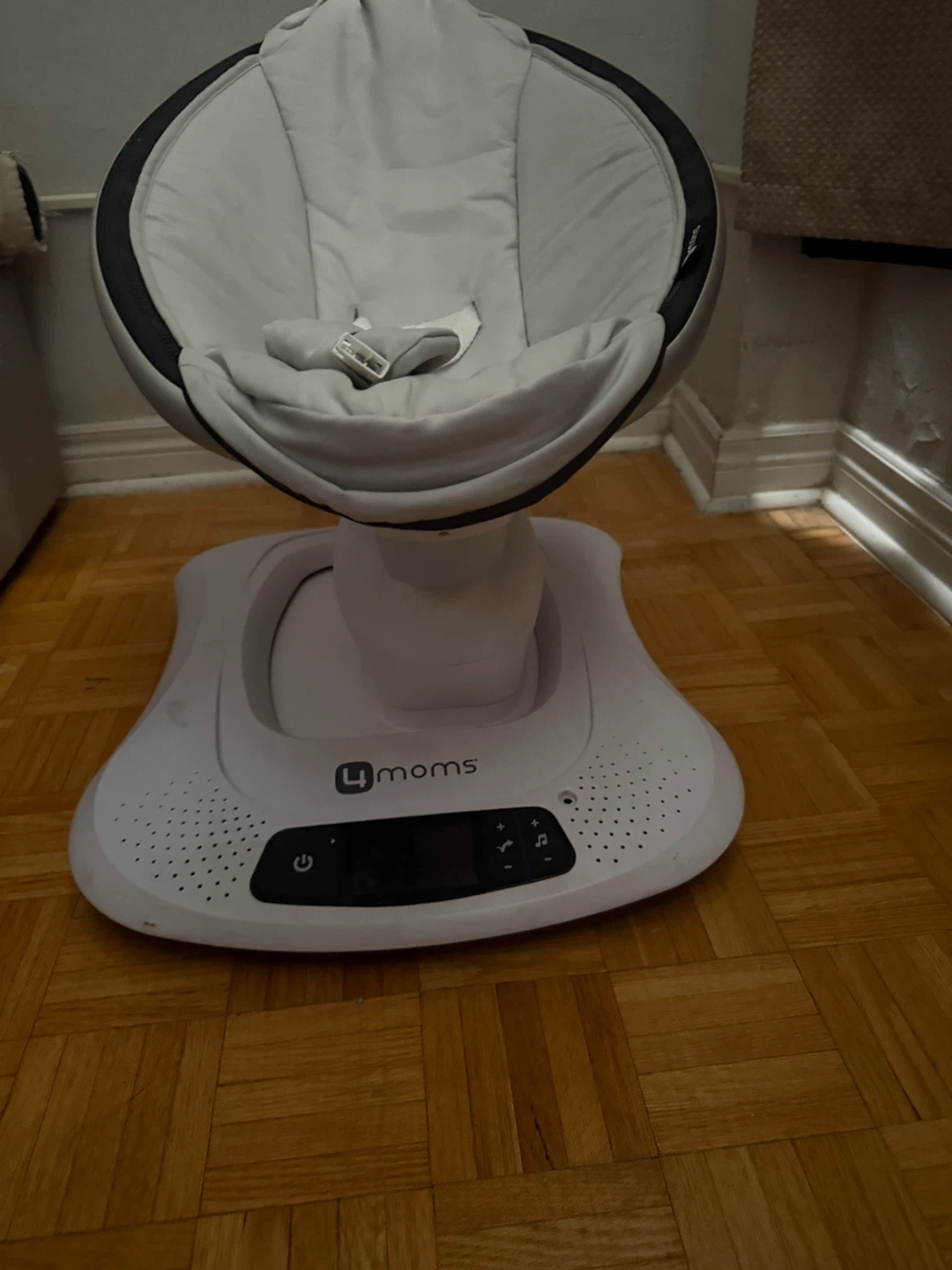 4moms MamaRoo Baby Swing - photo 2