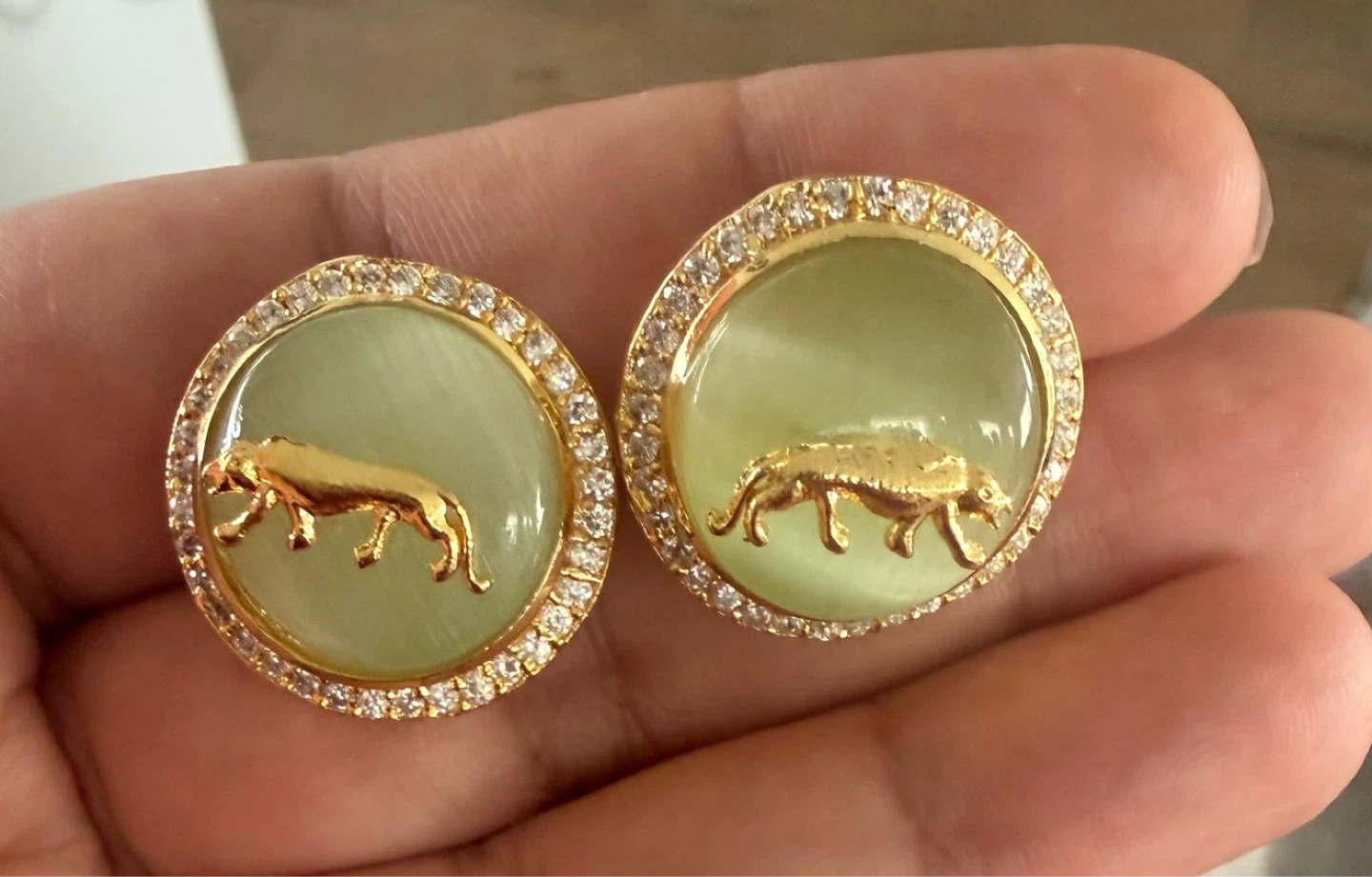 Artificial  jewellery Gold Tiger Earrings with Gemstones - photo 2