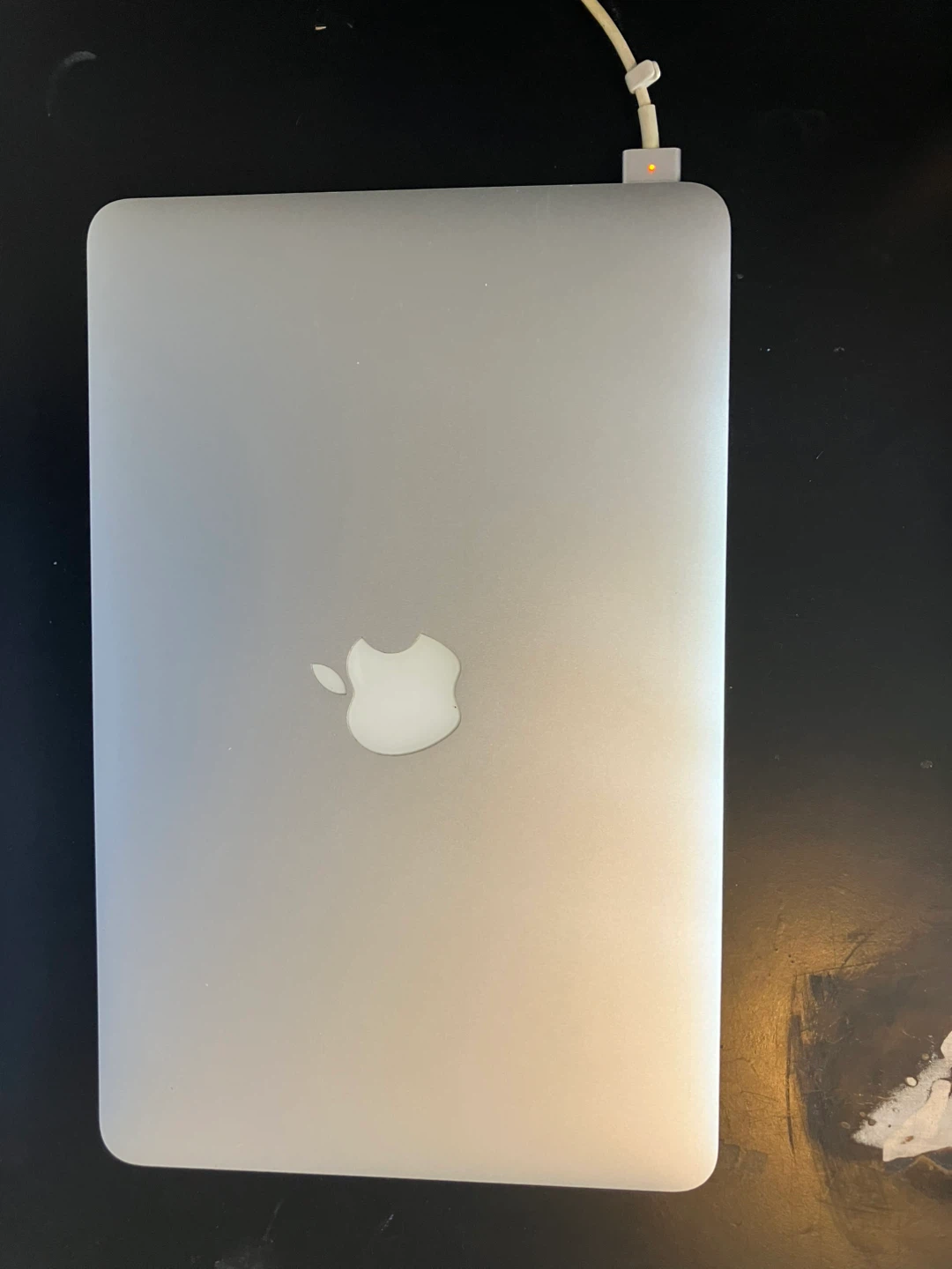 Apple MacBook Air Laptop (2012)
